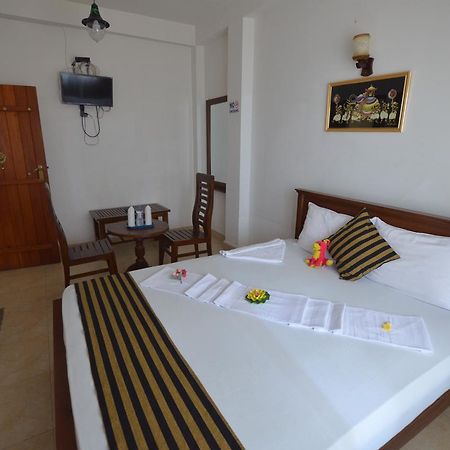 Sihilro Regency Hotel Udawalawe Zewnętrze zdjęcie