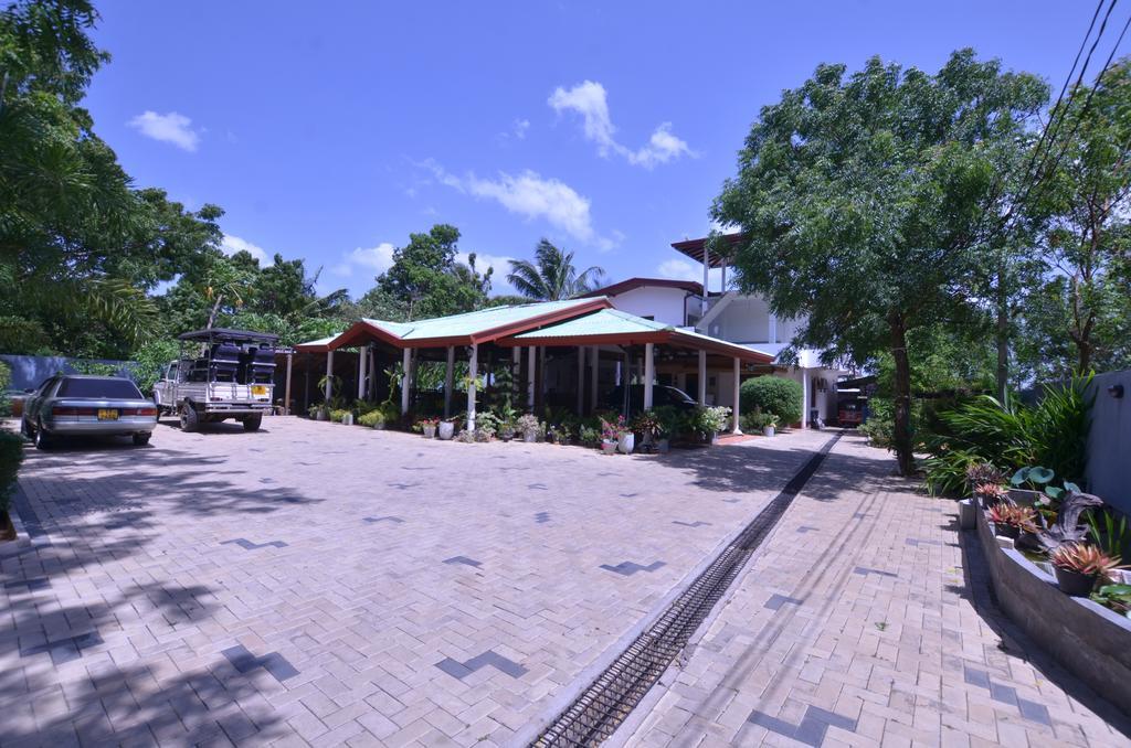 Sihilro Regency Hotel Udawalawe Zewnętrze zdjęcie